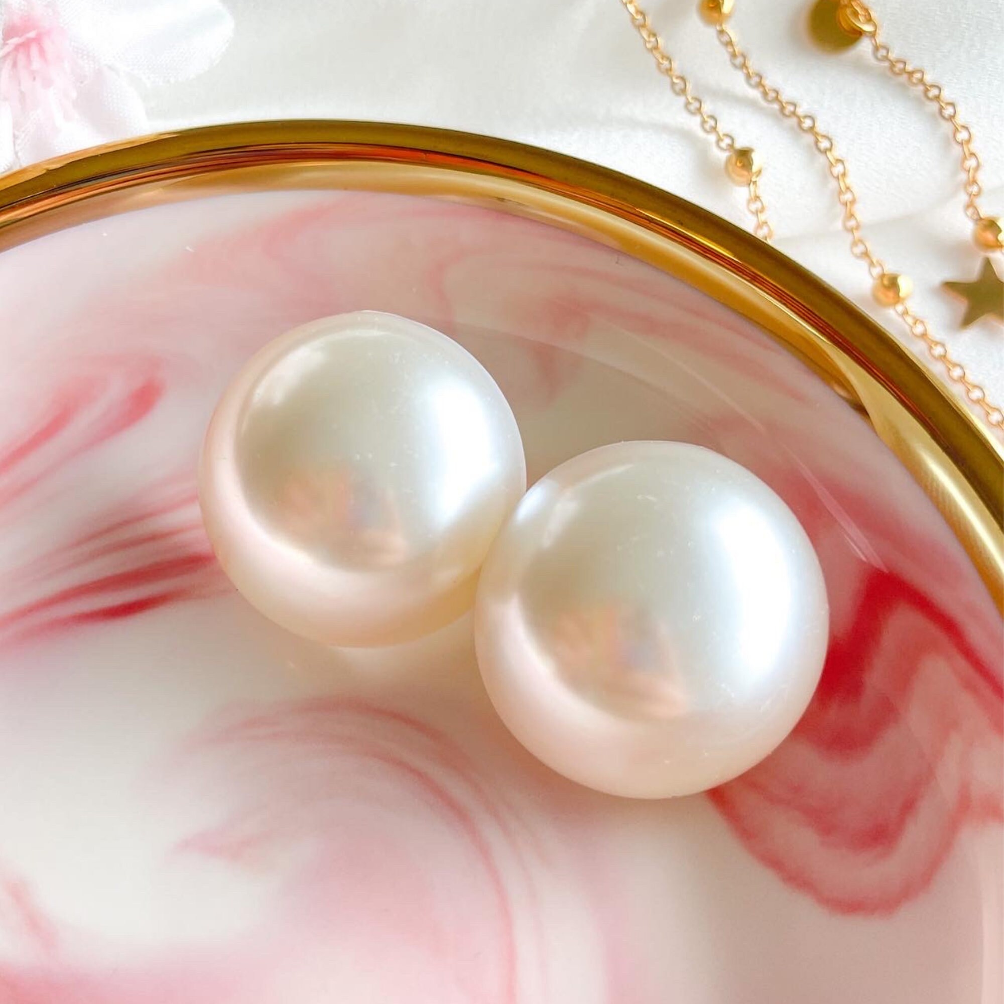 Large Pearl Earring Oversize Pearl Stud Half Round Pearl Etsy