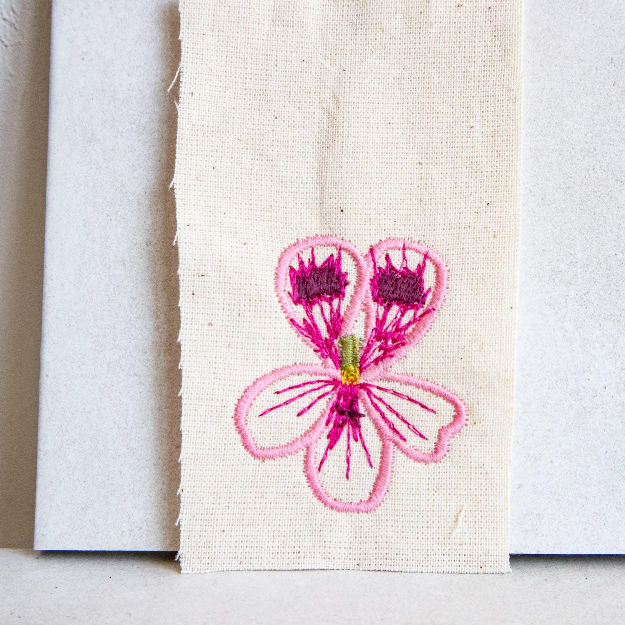 Geranium Machine Embroidery Design - Etsy