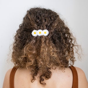 daisy floral lace clip, sustainable hair bows, bridal hair pins, wedding lace hair clip, baby girl toddler bows, baby girl gift, hair clip
