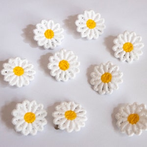 Fichier de motifs de broderie Daisy FSL, dentelle florale sur pied