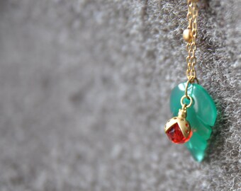 Ladybug necklace，Ladybird pendant，Ladybug charm，Make old ，Insect   jewelry，Cute Gift