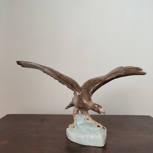 Huge Herend eagle with spread wings Porcelain Figurine
