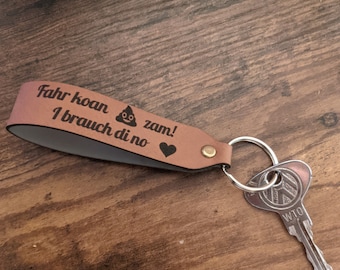 Keyfob, "Fahr koan Schei** zam" made of faux leather with key ring, made in Bavaria. (Brown)
