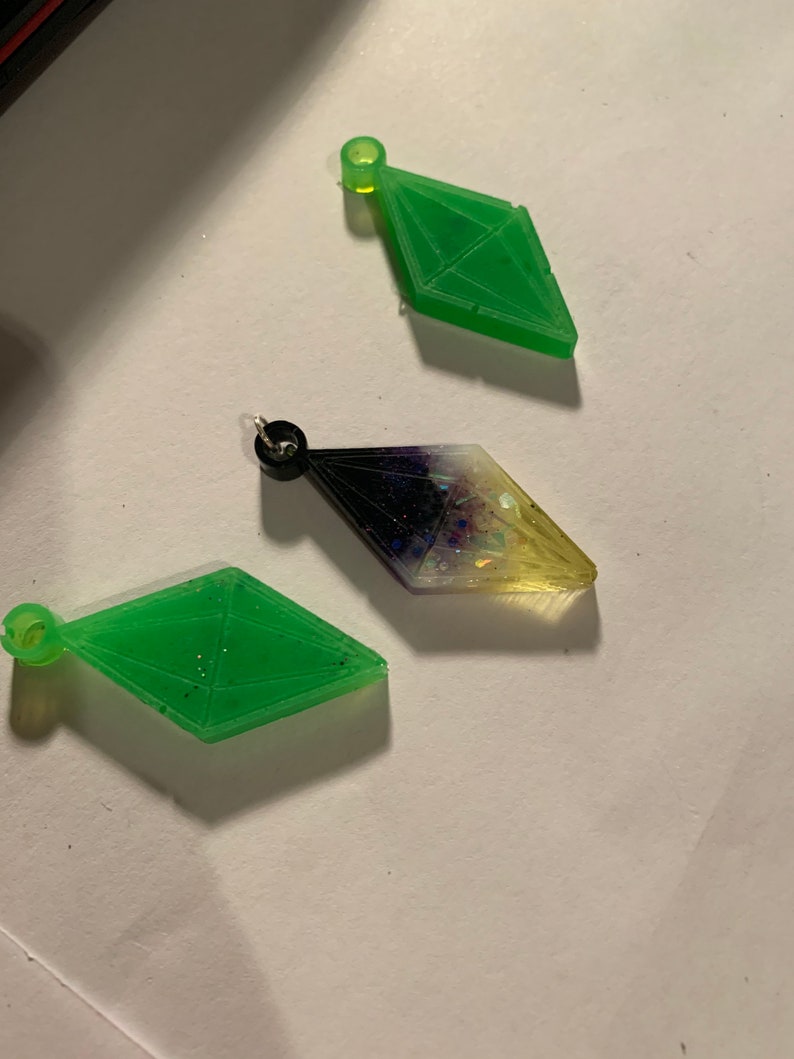 Plumbob the Sims Diamond Earrings Drop Handmade Resin Gaming - Etsy UK