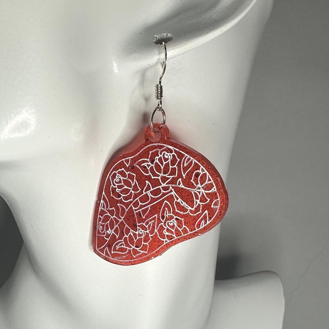 Vampire fangs lips flowering statement Earrings Handemade Earrings Halloween Jewellery Dangle drop pride theme horror kiss bite bg3 Astarion