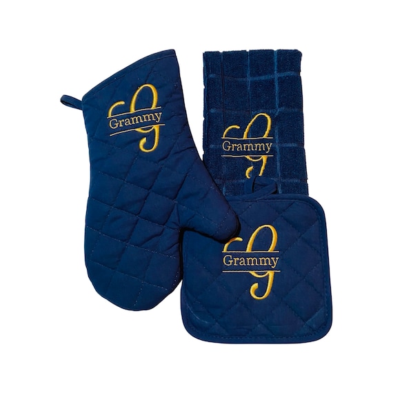 Personalized Kitchen Set, Oven Mitt Pot Holder Kitchen Towel Set, Personalized Embroidered, Valentines Gift Set, Monogrammed Gift Set,