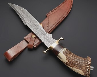 Handcrafted Damascus Steel Blade Knife with Stag Handle & Leather Sheath | Collectible Bowie-Style Design | Knife Gift for Outdoorsmen