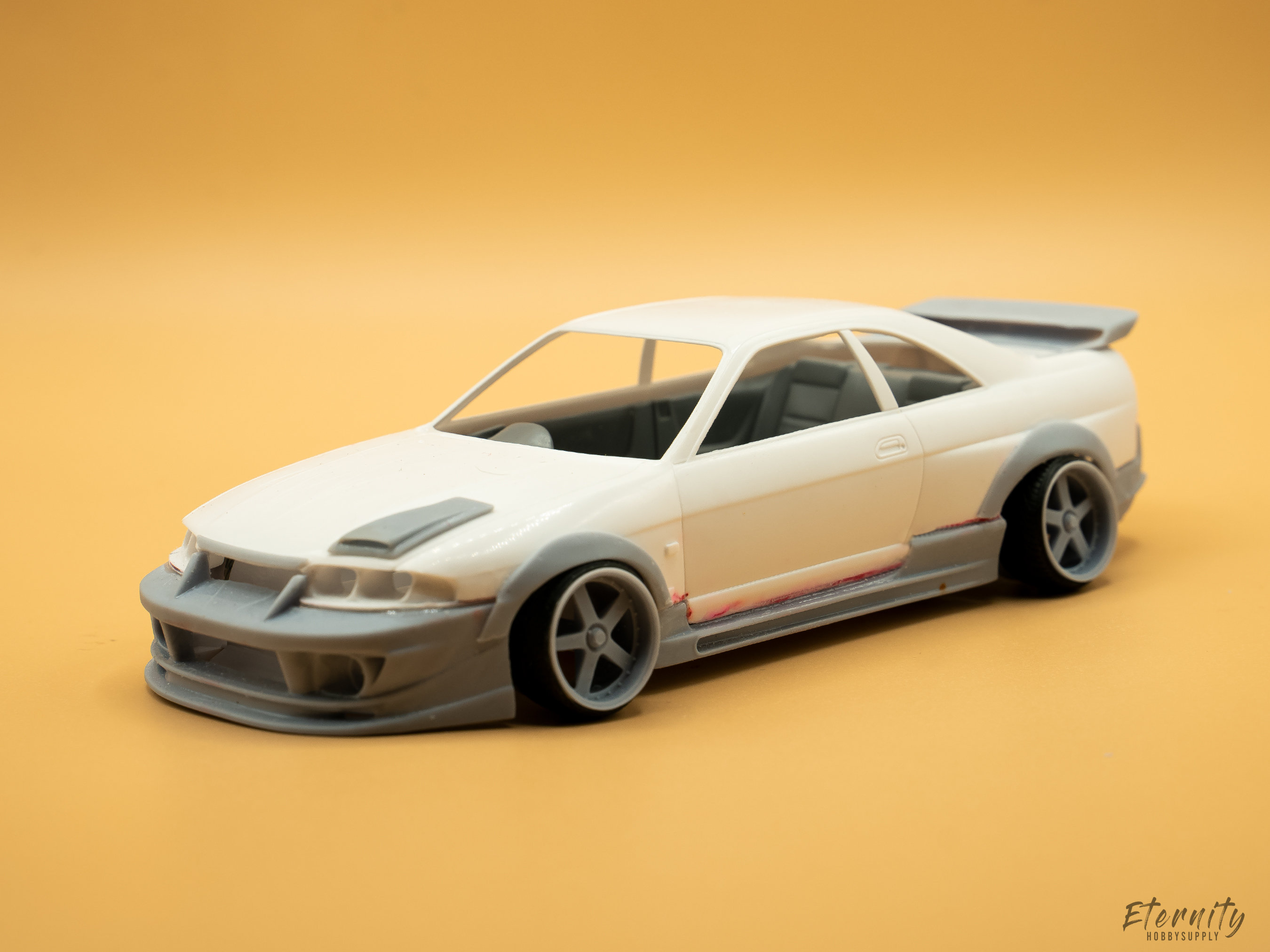 Building A Carbon Skyline GT-R R34 1/24 Scale Model Car, Part 1/2. Tamiya  Plastic model kit. 