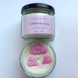 Candyfloss Highly Scented Hand Poured 8 oz Candle image 1