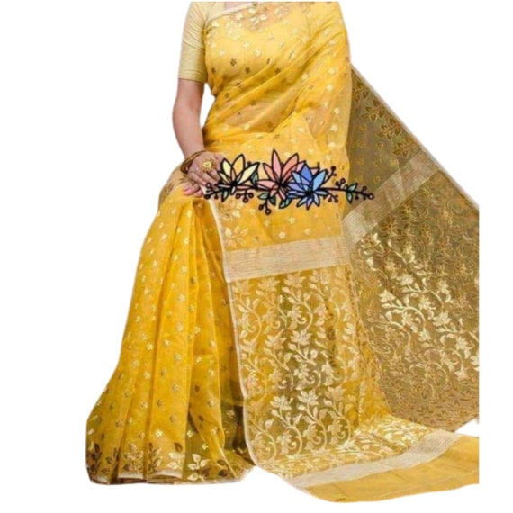 Matka Muslin Jamdani Saree, Technics : Handloom, Occasion : Wedding Wear at  Rs 1,250 / Piece in Nadia