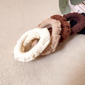 5 x Fluffy Hair Ties – Polyester Hair Ties for Women – Bright Colors