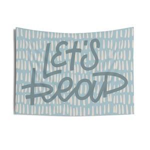 Let&#39;s Read Classroom Tapestry | Elementary School Decor | English Teacher | Librarian | Soft Pastel Theme Poster