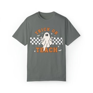 Teacher Halloween Shirt | Halloween Teacher | Trick or Teach | Spooky Teacher Ghost Shirt | Teacher Teams Shirt | Halloween Party | Vintage