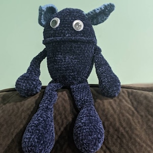 Monster toy, blue monster, amiguruami monster, yarn monster, kid toy, google eyes monster, velvet monster, stuffed monster, monster