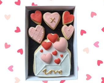 Love Envelope - Luxury Novelty Iced Biscuits/Cookies