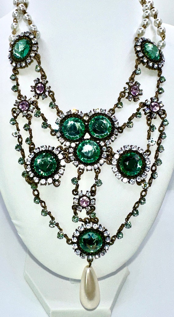 Vintage Stunning Statement Crystal Faux Pearl Necklac… Gem
