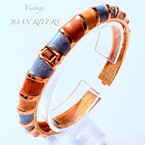 Beautiful Vintage Signed Joan Rivers Clear Crystal Enamel Gold Plate  Bangle Like New