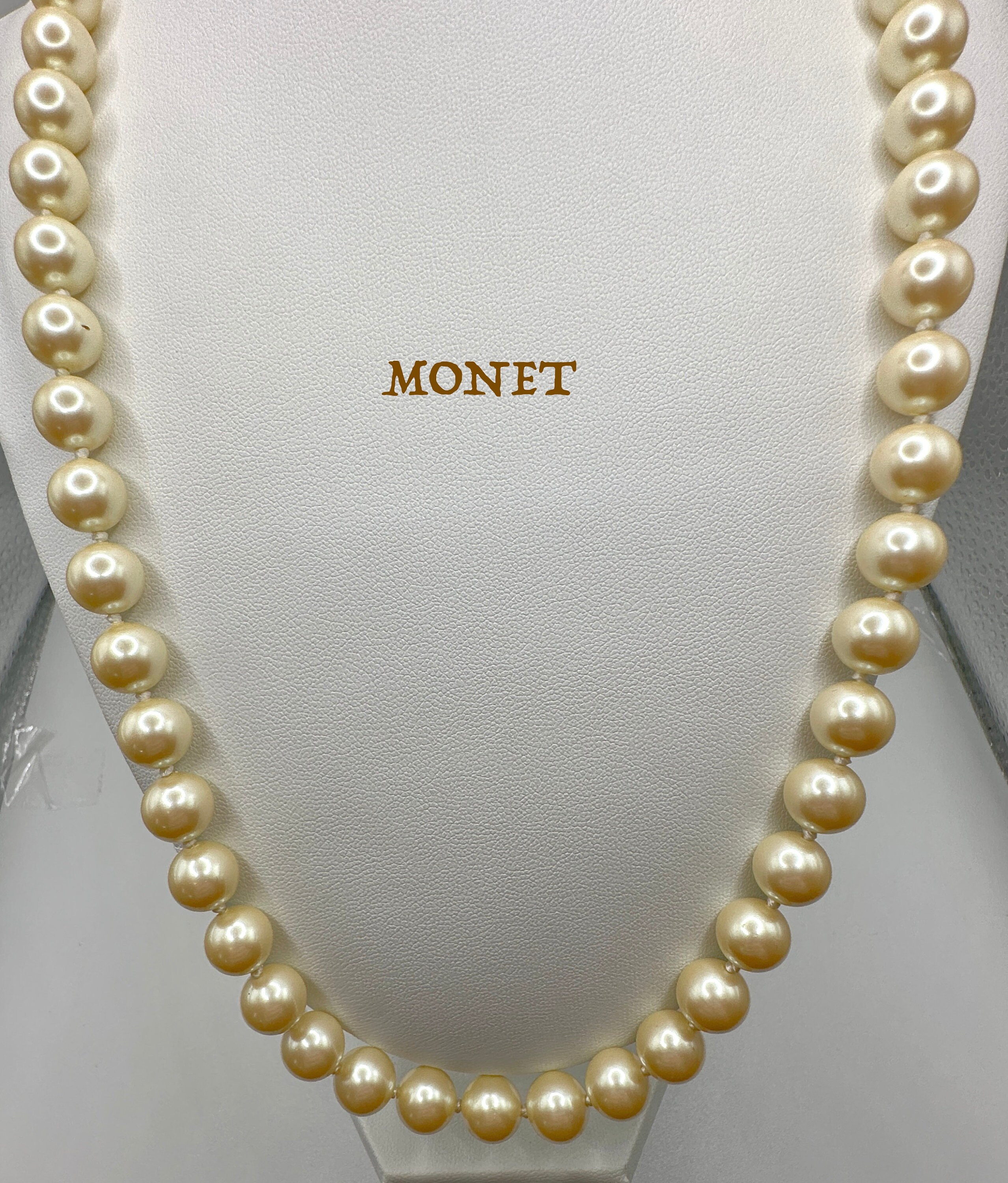 Sophie Monet Margarite Necklace - Pine Wood/Pearl | Garmentory