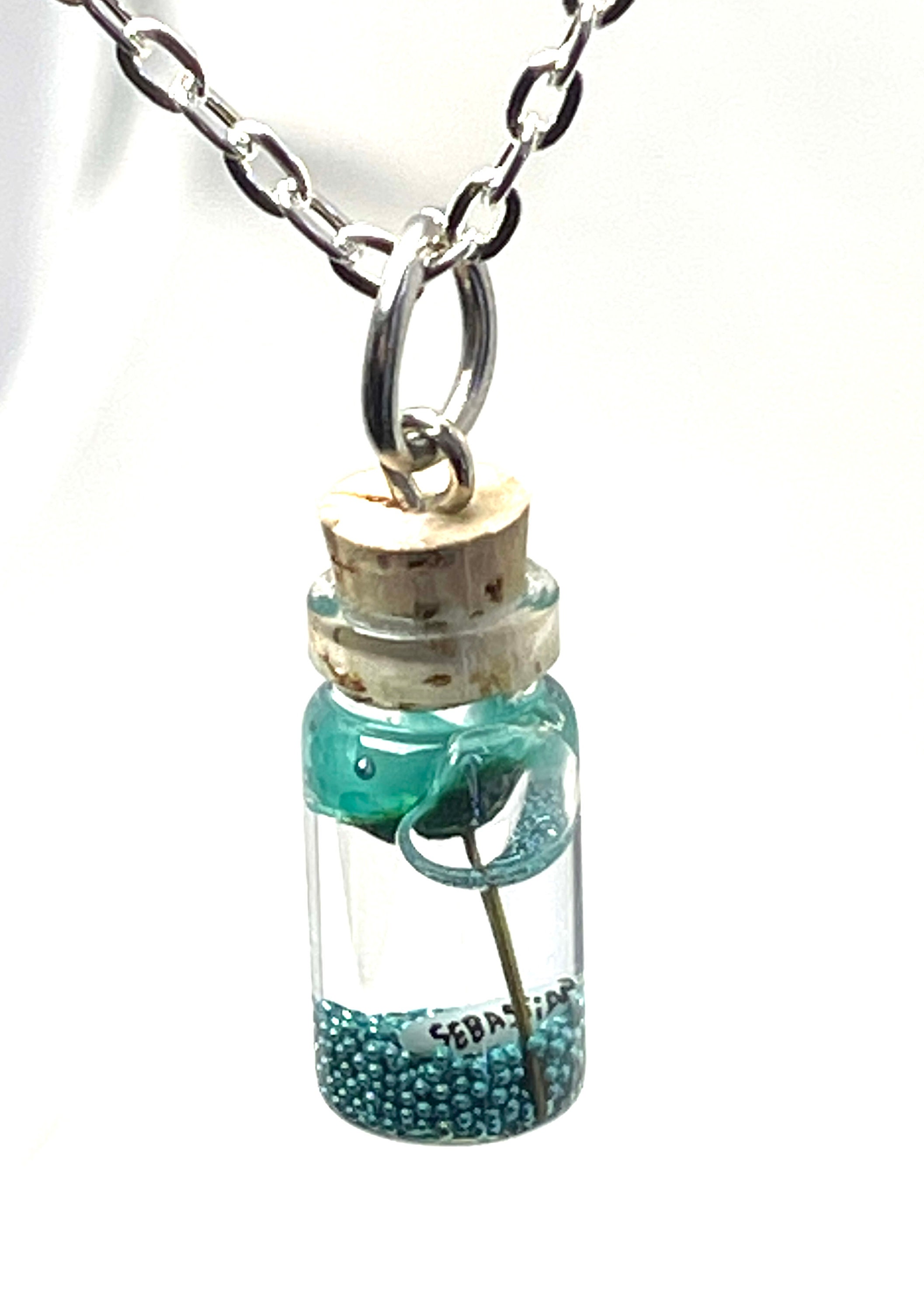 Name auf einem Reiskorn Vial mit Kork und versilberter Kette Etsy