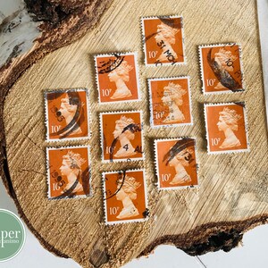 set di francobolli postali / set di 10 / cammello / arancione / marrone / 10p Regina Elisabetta Gran Bretagna / anni '70 / francobolli postali d'epoca annullati britannici