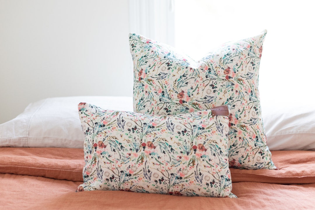Hannah Throw Pillow, Cream and Rose Floral - Etsy