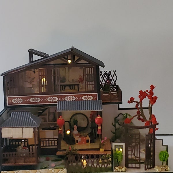 Miniature House, tiny house, completely constructed, finished, not a kit