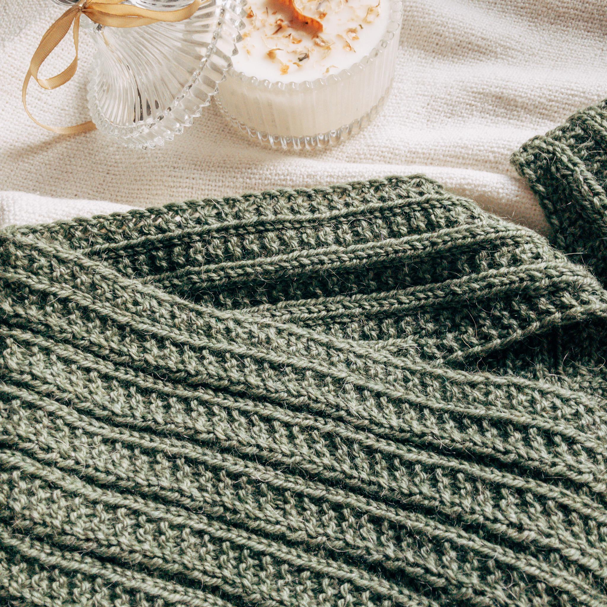Beginner Triangle Scarf Knitting Pattern, Simple Small Knit Shawl ...
