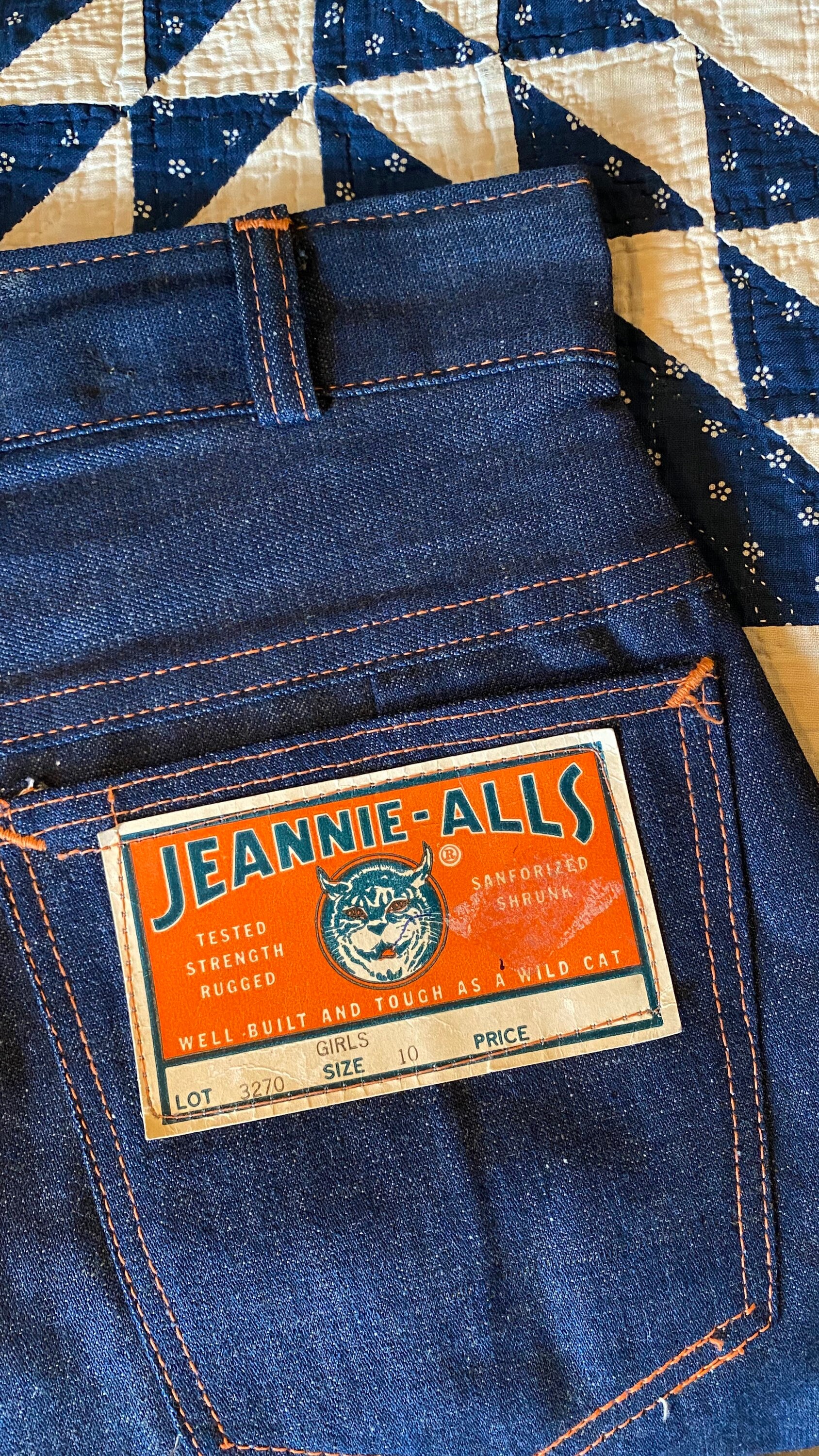 Dead stock 1940s 1950s Jeannie Alls high waist side zip denim 