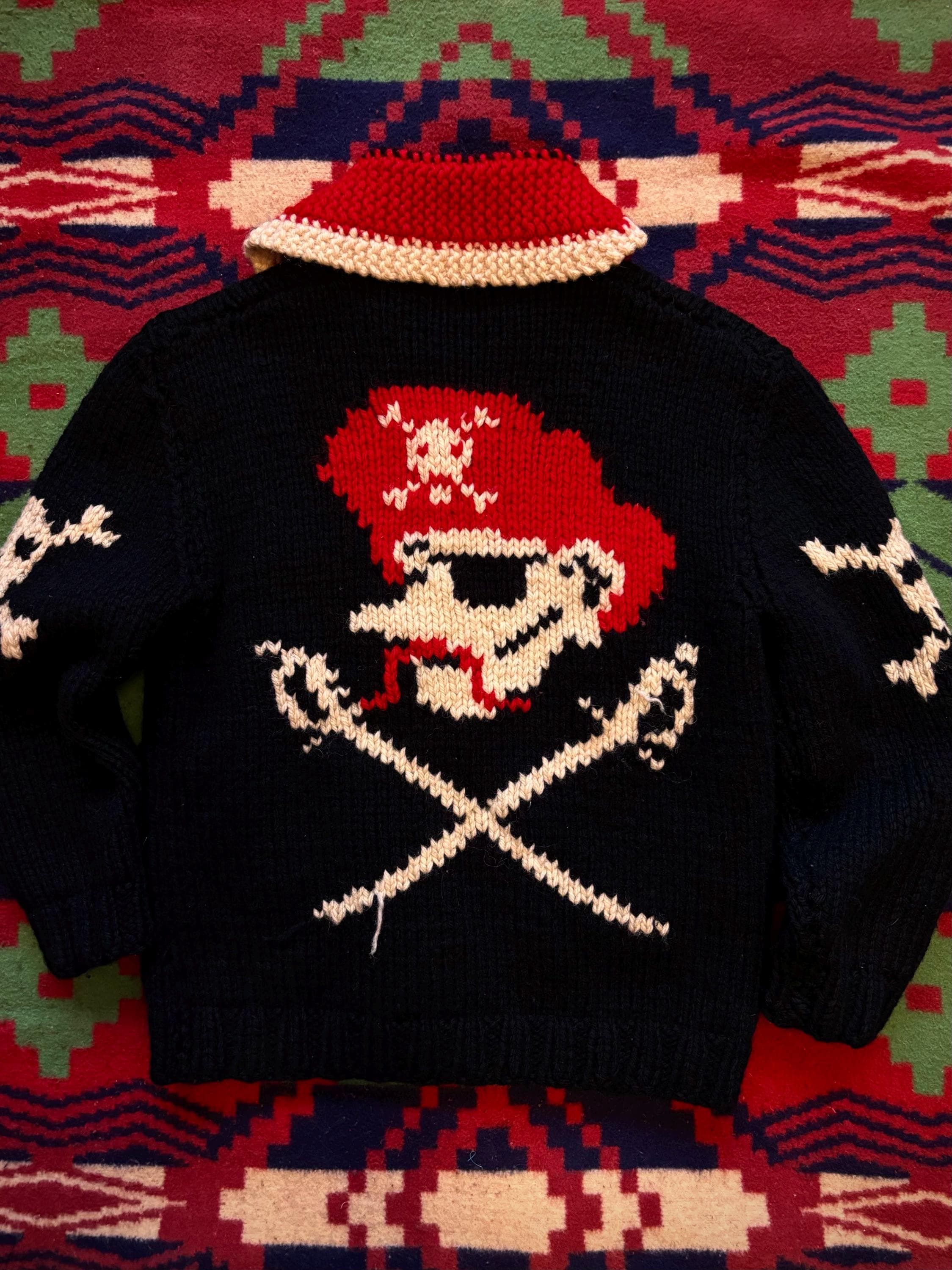 Skull Cowichan - Etsy