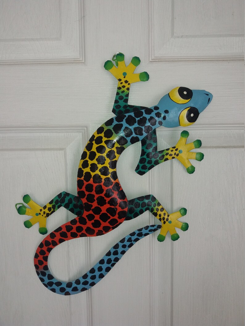 19 Inch Metal Gecko Outdoor Wall Art A Great Home Gift Idea Etsy