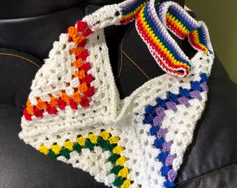 Rainbow Pride Tote Bag handgemacht gehäkelt