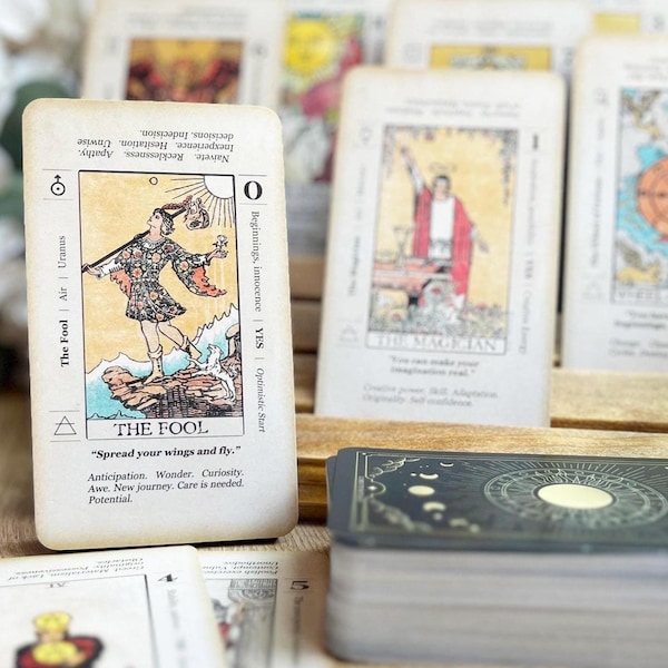 BEGINNER TAROT Deck Keyword Tarot Cards, Learn Guided Tarot, Reversed, Zodiac, Numerology, Astrology, Yes/No, Training Tarot, Classic Size
