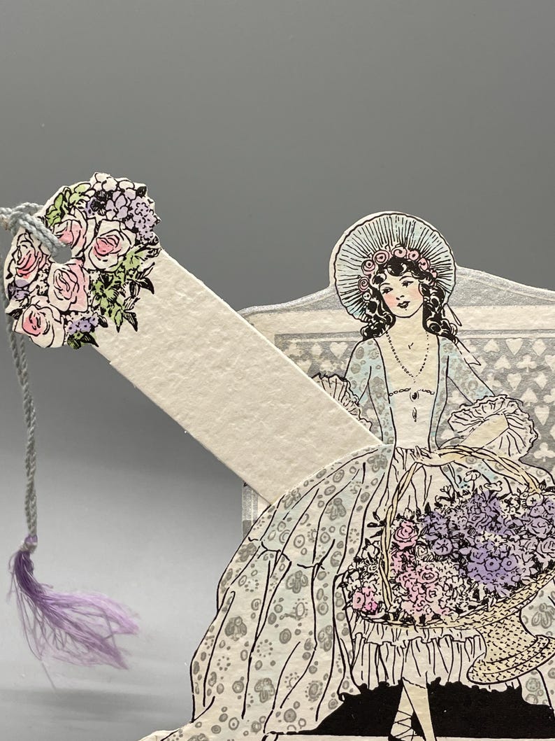 1920s Buzza Bridge Tally Place Card, Elegant Lady Flowers, Silver Accent image 3