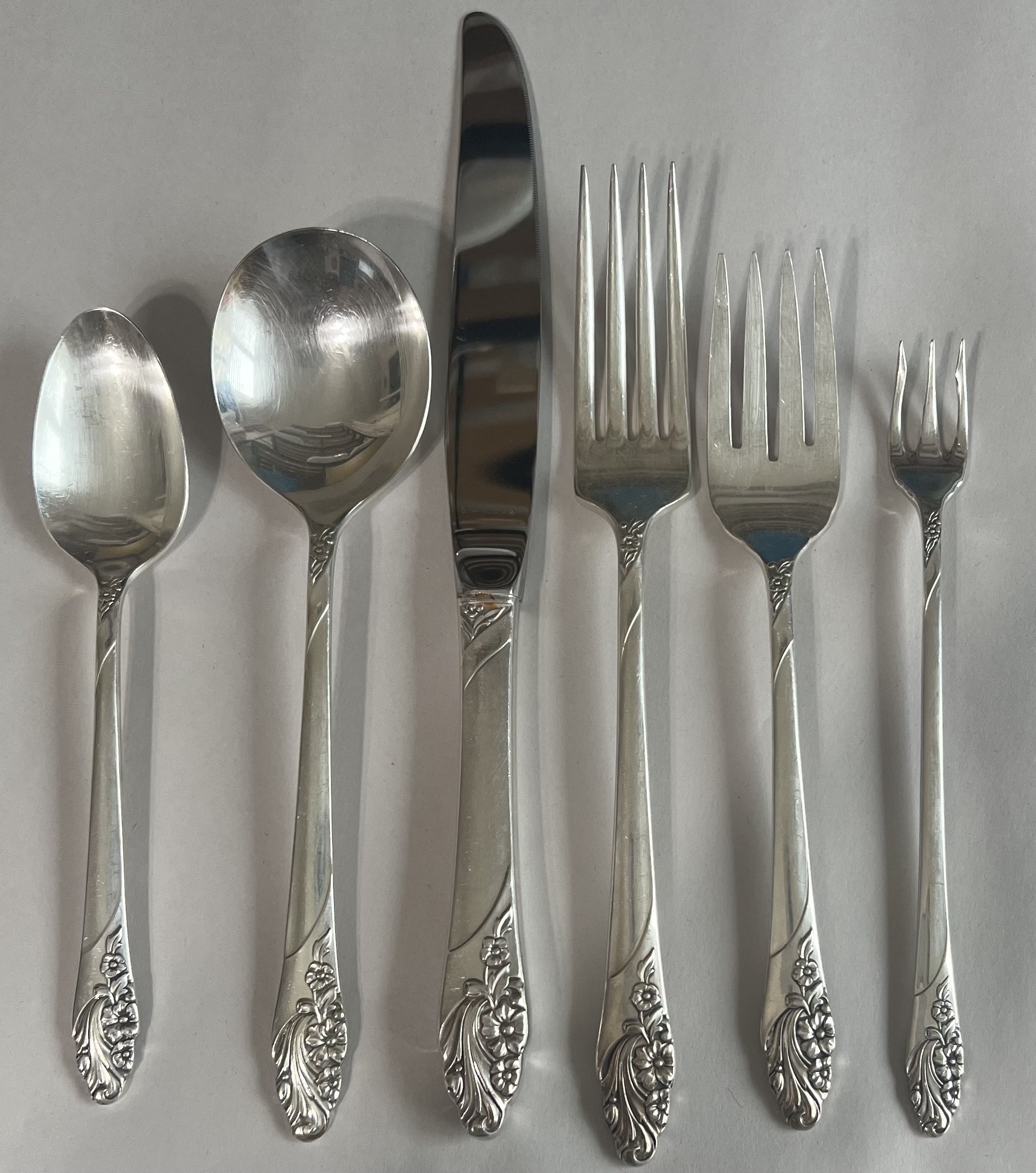 ONEIDA ヴィテージ　アンティーク Vintage Oneida Evening Star Silver Plate Place Setting, 6-piece - Etsy