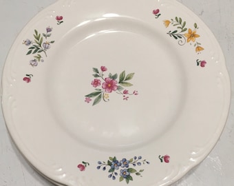 Pfaltzgraff Meadow Lane Vintage Bread/ Dessert Plate Dinner Plate, Flower Design, 8”, Made in USA