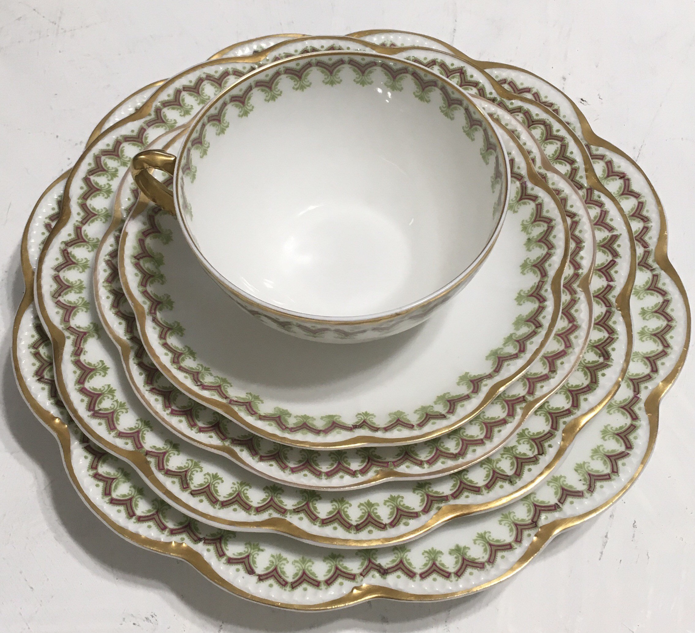 Schleiger 288 Limoges by Haviland Co. France, 5 Piece Set