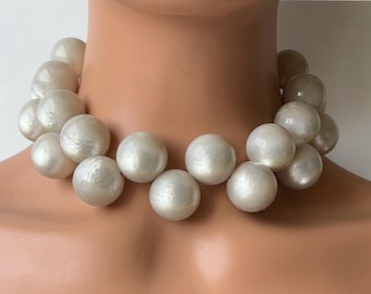 Chunky White Resin Bead Necklace: Pearlescent Statement Collar