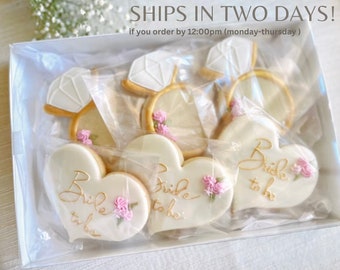 Engagement ring cookie, wedding ring cookies, diamond ring cookies, bridal sugar cookies, wedding shower cookies, personalized sugar cookies