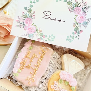Will you be my bridesmaid ?, bridesmaid cookies, custom sugar cookies, personalized cookies, wedding proposals, bridesmaid proposal cookies