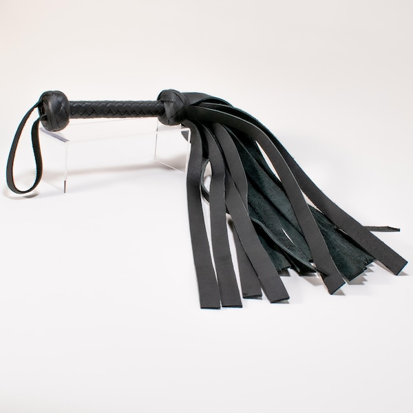 Stingy Black Leather Extra Large Handmade Flogger