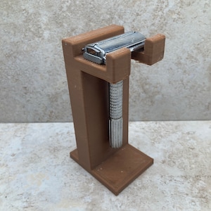 Safety Razor Display Stand | Safety Razor Holder | Great Gift for Husband, Boyfriend, Father. | 3D Printed