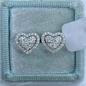 2.21 Ctw Heart Cut Laborgewachsene Diamant-Bolzenohrringe, zertifizierter 14K Weißgoldschmuck