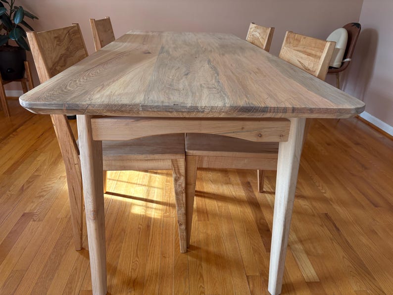 Table de salle à manger en érable massif | Meubles en bois personnalisés modernes minimalistes | 72" x 32" image 10