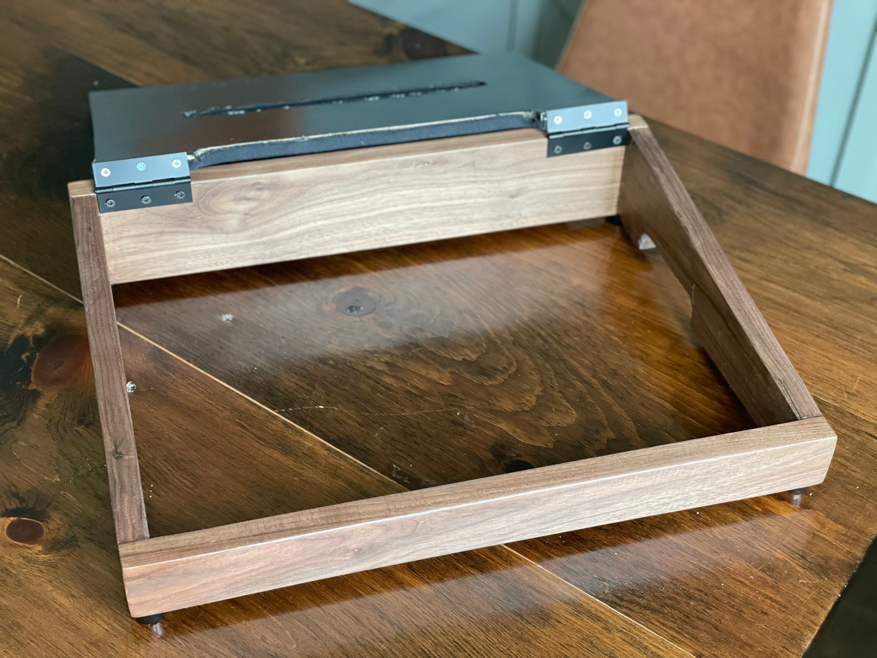 Walnut Guitar Effect Pedalboard Handmade, Dovetail Joints, Hinge Top With Velcro Carpet Etsy