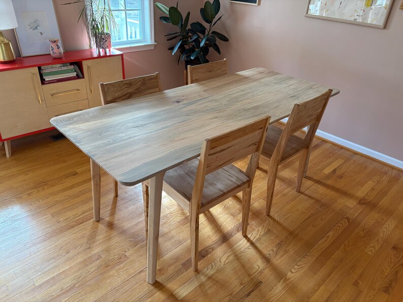 Table de salle à manger en érable massif | Meubles en bois personnalisés modernes minimalistes | 72" x 32" image 6