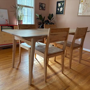 Table de salle à manger en érable massif | Meubles en bois personnalisés modernes minimalistes | 72" x 32" image 7