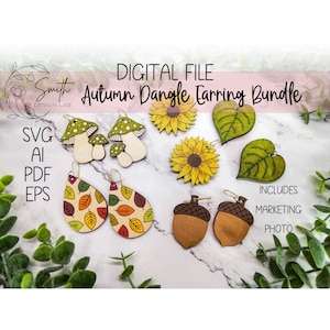 Puede incluir: Un paquete de archivos digitales de aretes colgantes de temática otoñal. Los aretes están hechos de madera y presentan diseños de hongos, girasoles, hojas y bellotas. El archivo incluye fotos de marketing.