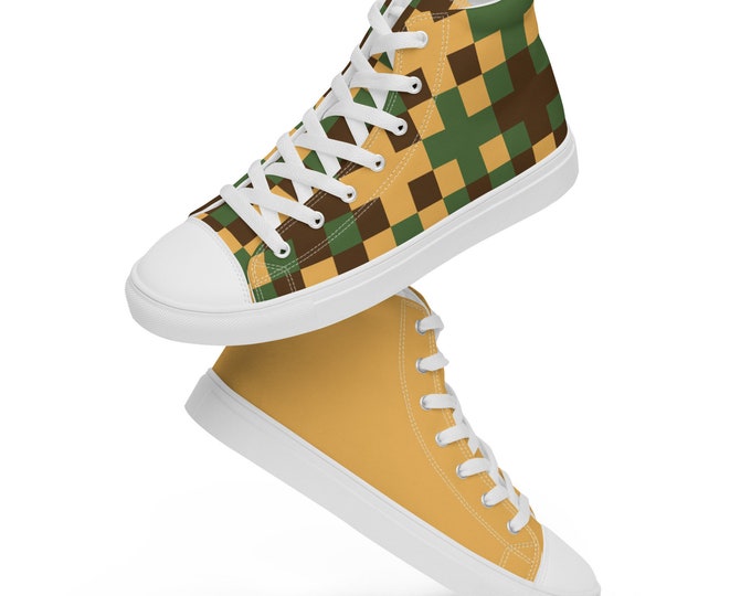 Men’s high top canvas shoes