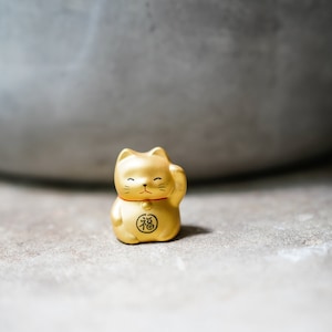 Gold Ceramic Lucky Cat Maneki Neko For Luck and Wealth Fortune Cat Good Luck Gift Feng Shui Cat Good Luck Charm Beckoning Cat image 9