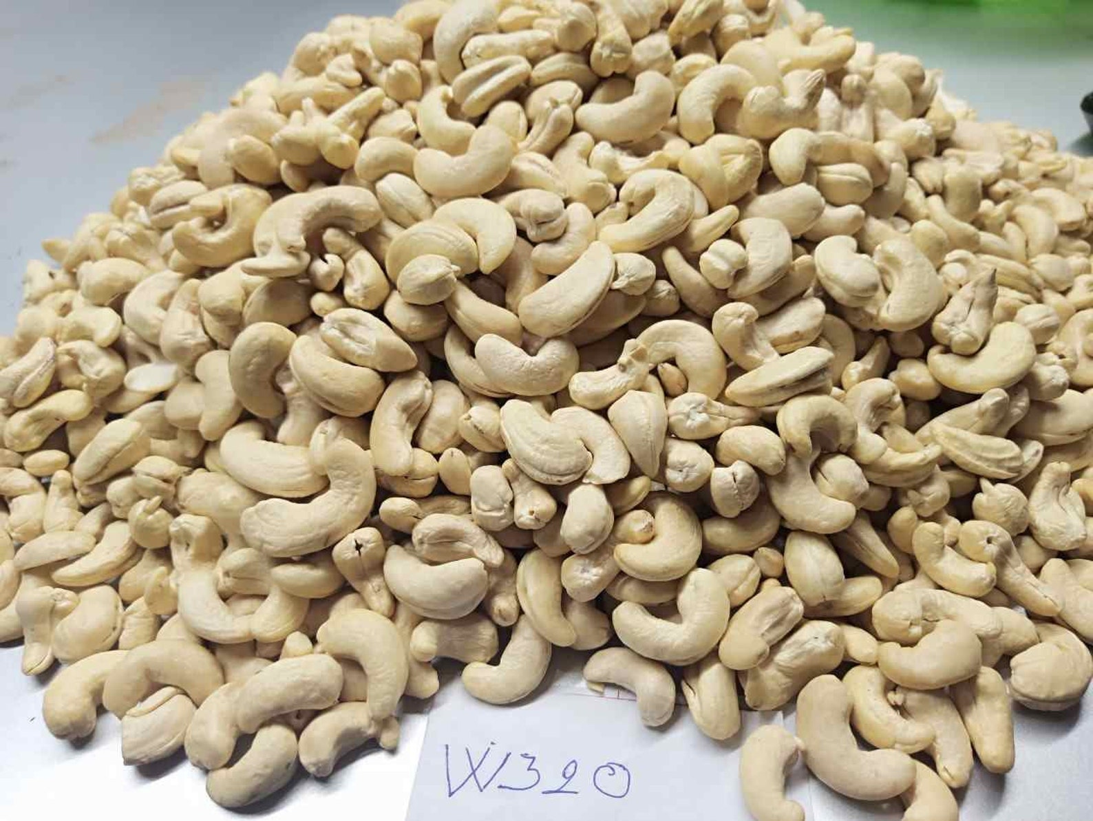 Cashew nuts purchase Clearance